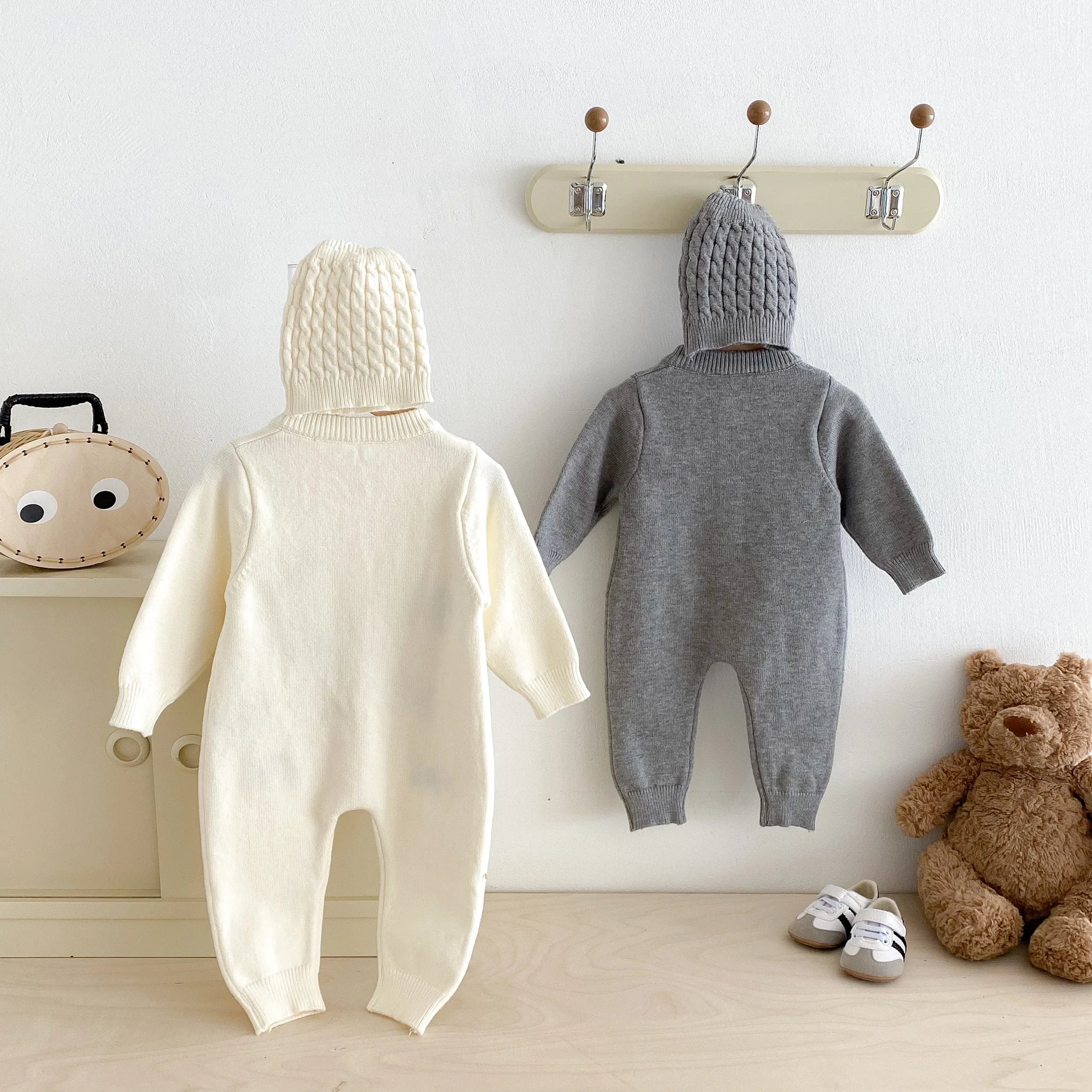 Baby Knitted Romper with Cute Dog Pattern – Autumn Outfit